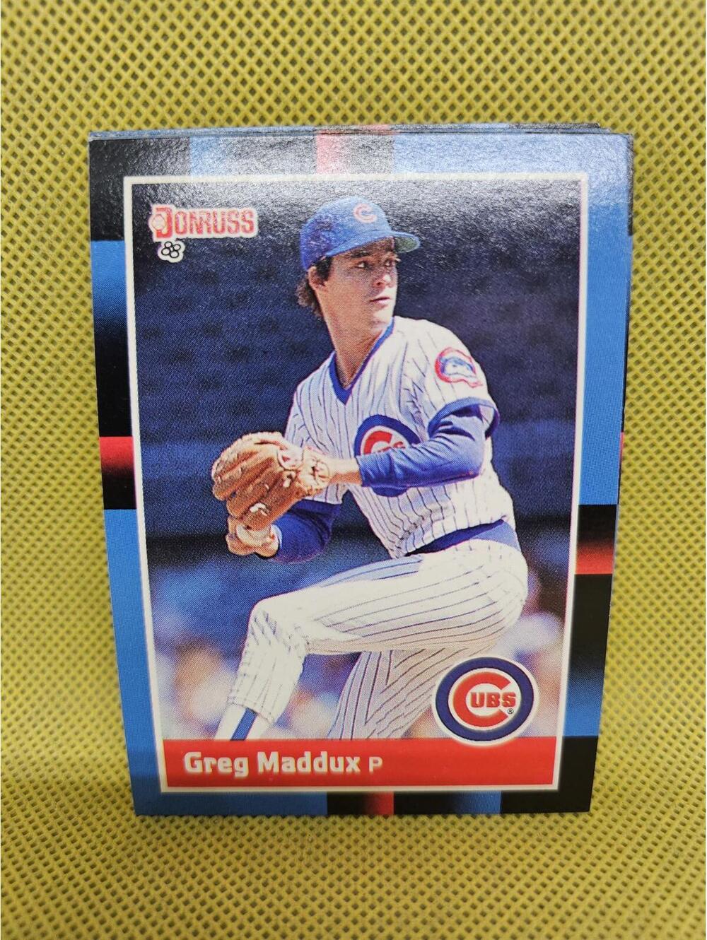 Greg Maddux - HOF - 1988 Donruss #539 - Cubs - RAW Mint
